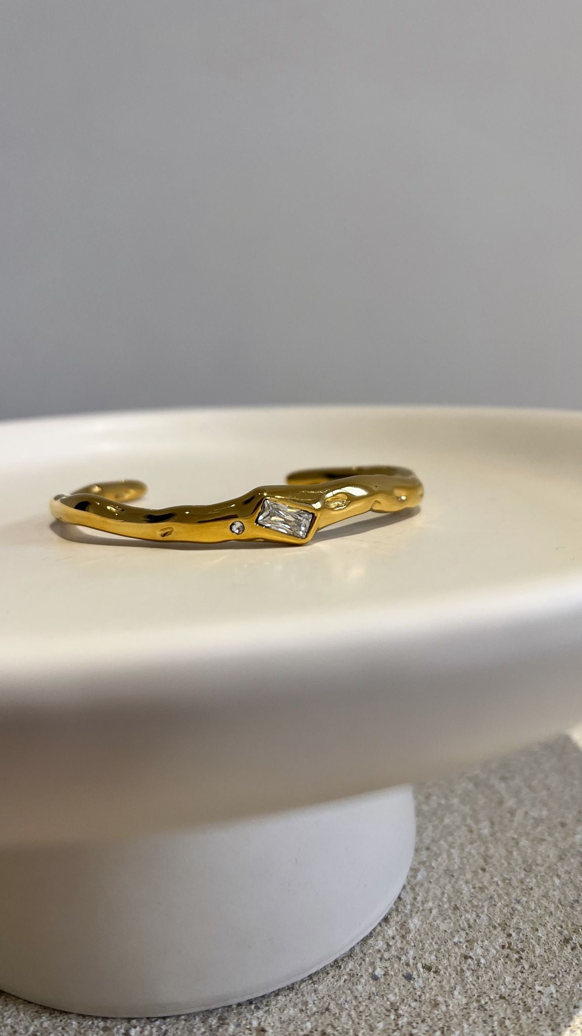 Qamar (Moon) Bangle